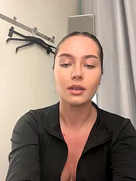 Ashley-Evans live sex cam