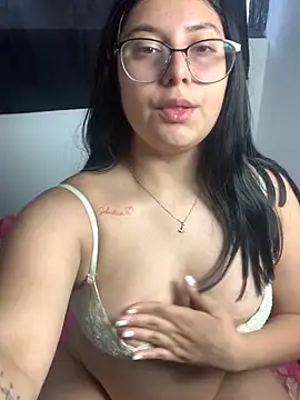 Velma_star's cam snapshot