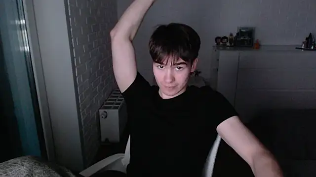 MarkusDean live sex cam