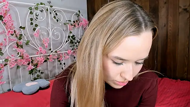 KristleKirst's cam snapshot