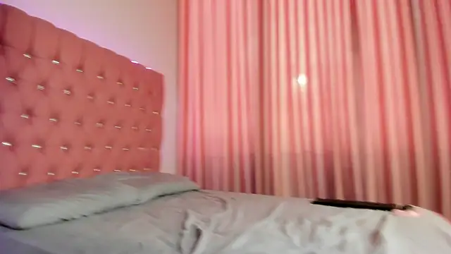 VanillaFlo's cam snapshot