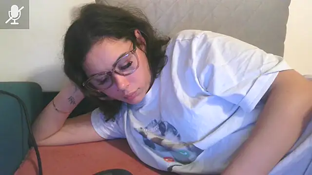 LovelyJulliette's cam snapshot