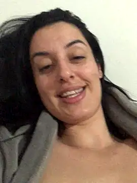 Catmila94 live sex cam