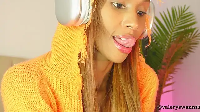 Valery_Swan1's cam snapshot