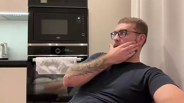 Bear_bear_ live sex cam