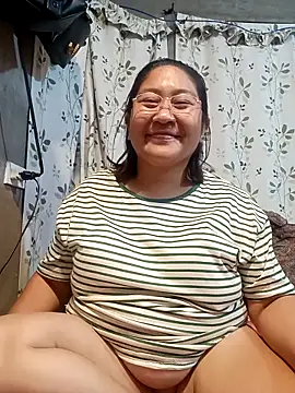 hotchubbyasian88's web cam