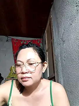 Everleigh_mom's cam snapshot