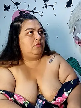 curvy_diva_'s cam snapshot