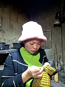 miomio-12's cam snapshot