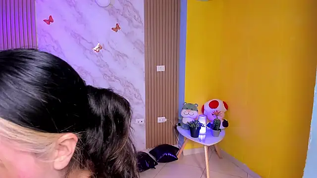 Megan_blue7 live sex cam