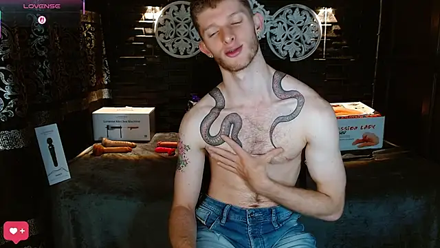 andrewxbi's cam snapshot