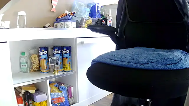 suedel65's cam snapshot