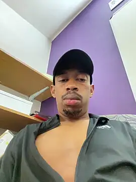 fitsexyman live sex cam