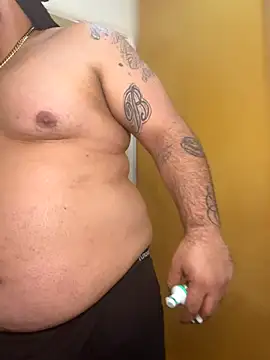 fatboyjayohh126 live sex cam