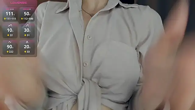 DracosMoon live sex cam