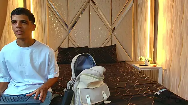 Hotcouple_222 live sex cam