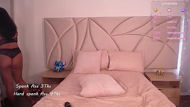 ValleryC live sex cam