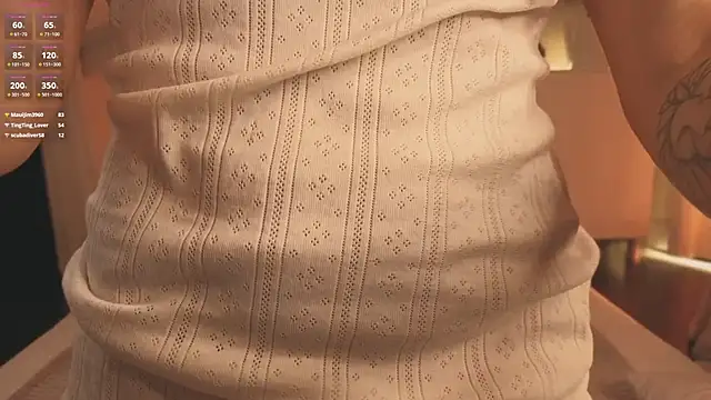 Alice_Sunrise's cam snapshot