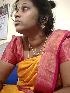 sweetqueen143 live sex cam