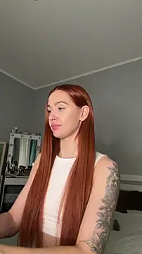 LittleFox___'s cam snapshot