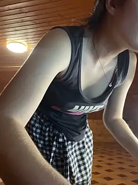 LittleFox33's cam snapshot