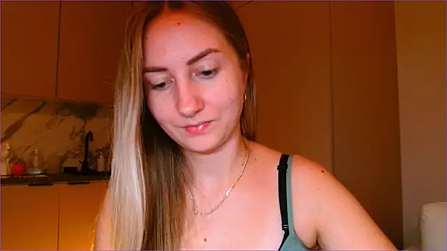 BluueSilk's cam snapshot