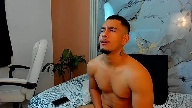 ander_montoyaa live sex cam