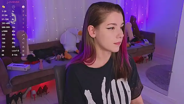 Mira_Falls live sex cam