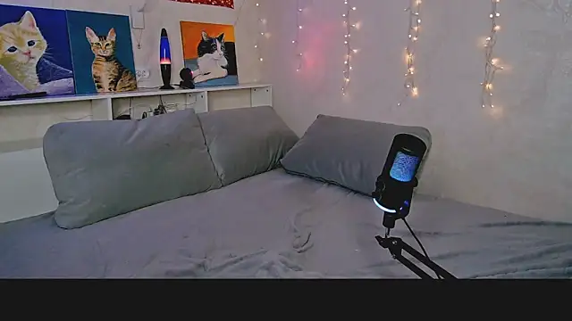 whoalexxa live sex cam
