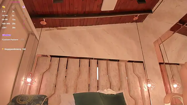 ari_monet live sex cam