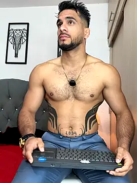 Maximiliano_ford live sex cam