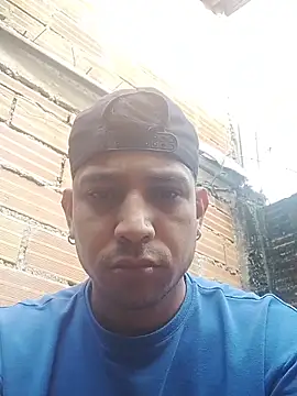 ashtoncooperr live sex cam