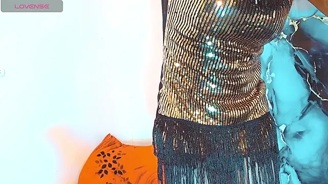 khiara_moretti live sex cam