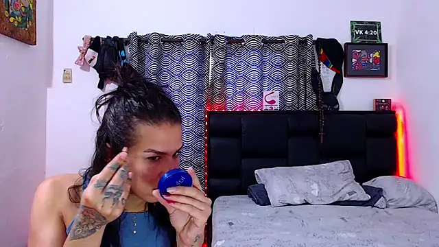 Azley_sweet live sex cam