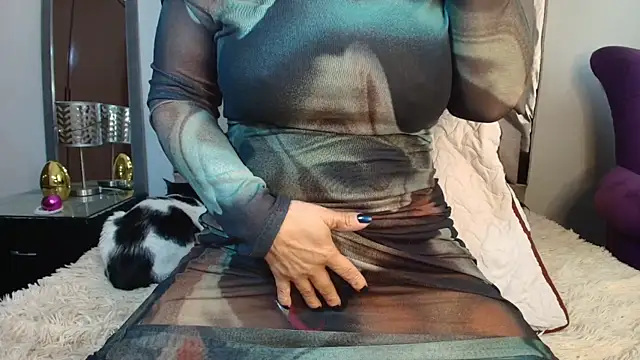 Ingridbergman live sex cam