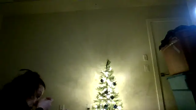 erinSmiles live sex cam