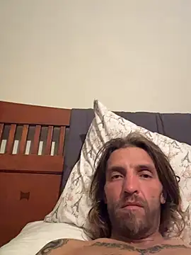 outlawINlaw13 live sex cam