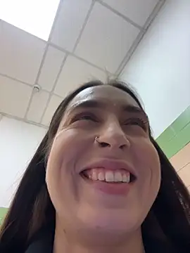 Holly_Play live sex cam