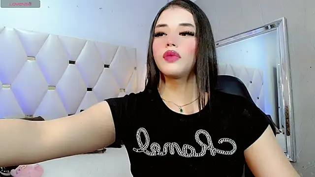 Daniela_Embeer_ live sex cam