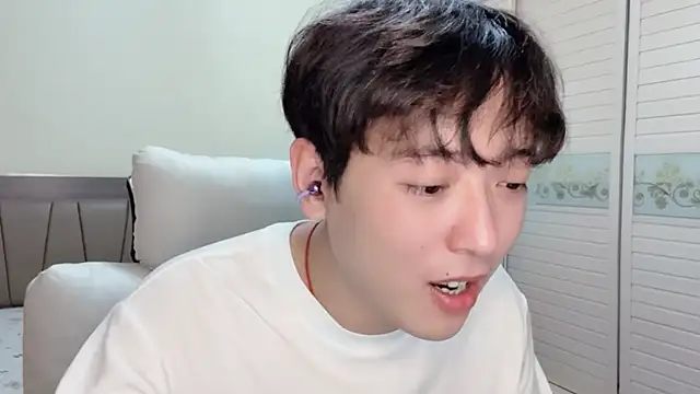 xiaoxiao1025 live sex cam