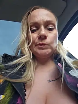 Bondgirl_013 live sex cam