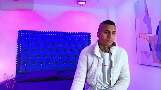 Damian_and_roxanne live sex cam