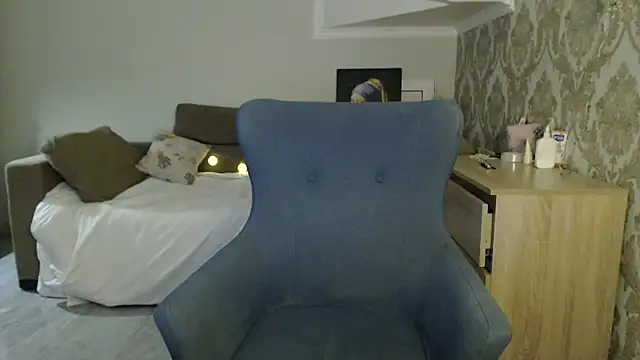 Mallinia live sex cam