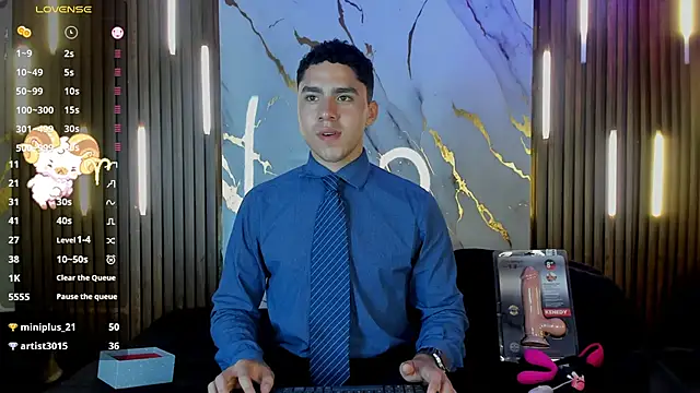 LiamNovak live sex cam