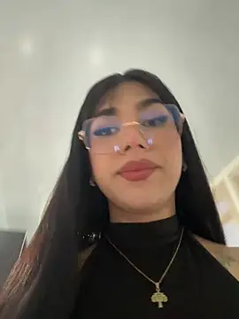 RoseCassie live sex cam