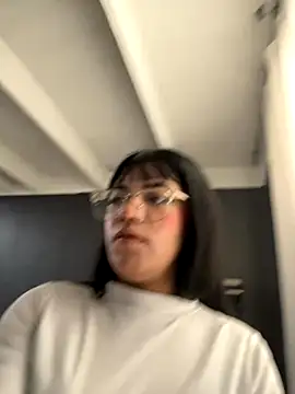 angie_rousse_ live sex cam