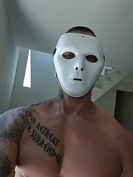 badbrown live sex cam