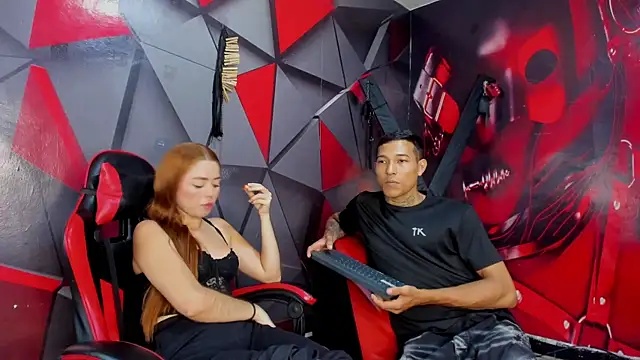 Hana_and_Zeta live sex cam