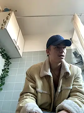 Toyjungee live sex cam