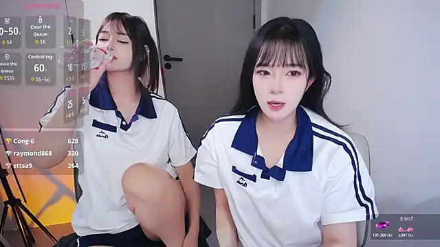 Kinadolly live sex cam